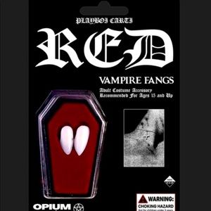 Playboi Carti WLR Vampire fangs